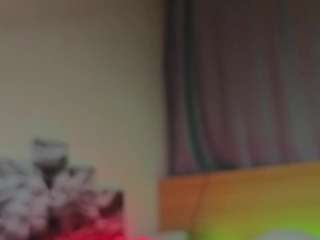 earlenedrover webcam model stream image