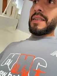 Elferjuan1310 webcam model stream image