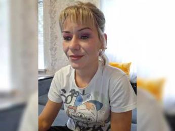 Krisred webcam model stream image