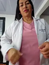 JustSamantha_ webcam stripchat model stream image