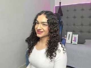 scarletcherry18 webcam camsoda model stream image