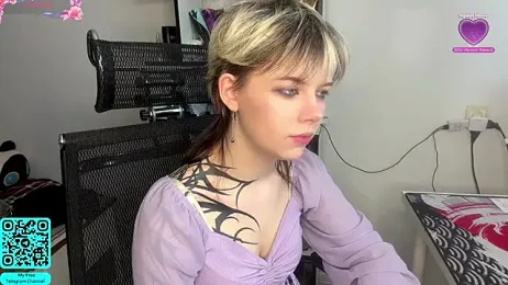 EngelAlman webcam stripchat model stream image