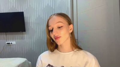 AshleaGiardini webcam cam4 model stream image