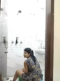 Love-Birdss webcam stripchat model stream image