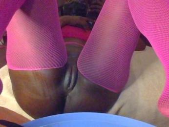 ThePeachFlexer webcam model stream image