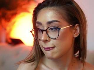 aileenaxa webcam model stream image