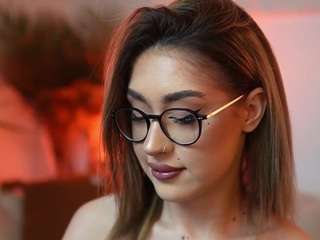 aileenaxa webcam model stream image
