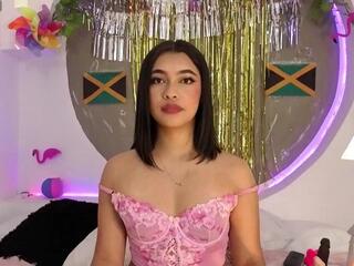 Chloe Monroeee webcam model stream image