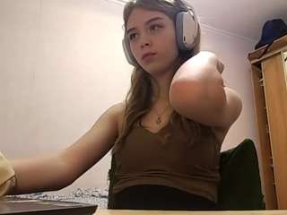 otilialingerfelter webcam model stream image