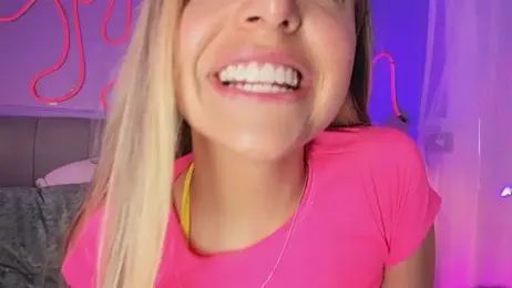 Sofly_s webcam model stream image