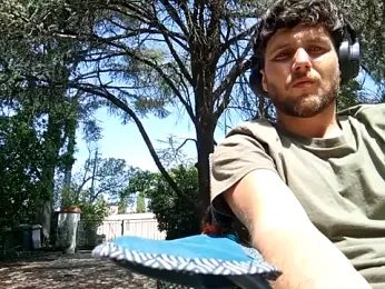 SexMachineMaks webcam stripchat model stream image