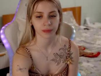 ho1yh01e webcam chaturbate model stream image