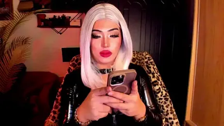 BigDominaMia webcam model stream image