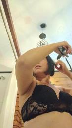 Chani1977 webcam model stream image