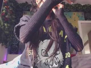 chaneel webcam model stream image