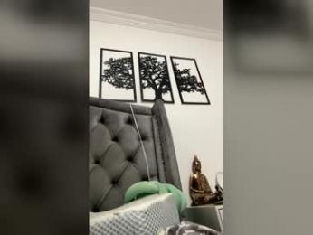 mariana_c webcam model stream image