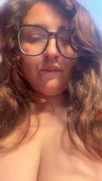 littlehoneycoo2 webcam cam4 model stream image