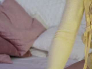 mishabrizo webcam model stream image