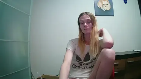 kitty-emz webcam stripchat model stream image