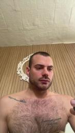 Viki84 webcam model stream image