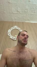 Viki84 webcam model stream image