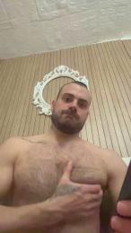 Viki84 webcam model stream image