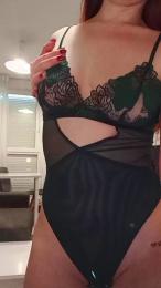 Redheaddol22 webcam model stream image