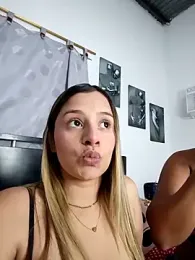 ashley69_brown webcam model stream image