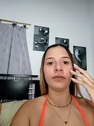 ashley69_brown webcam model stream image