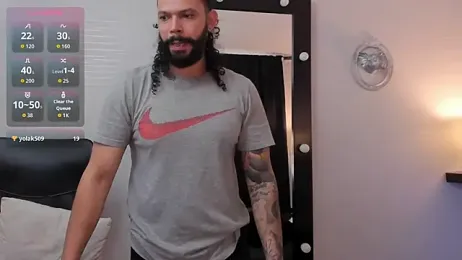 AlukardBig webcam model stream image