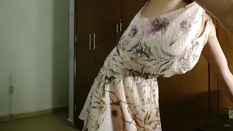 MINI_Petite webcam model stream image