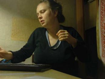 Frummi webcam model stream image