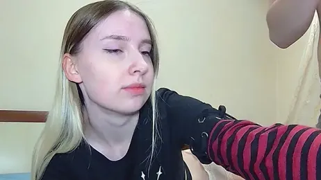 MiaAndWilliam webcam model stream image