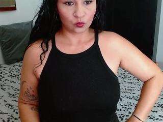 alessiamoon webcam model stream image