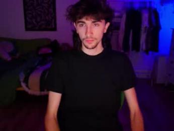 zipdown_ webcam model stream image