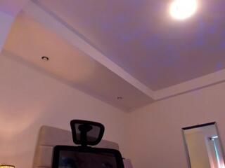 Chirs Morgan webcam model stream image