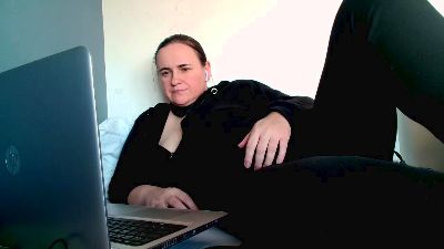 Nellie_star webcam model stream image