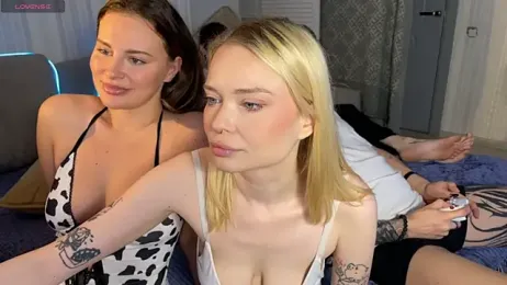 dollfromvenus webcam stripchat model stream image