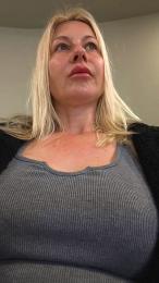 evakisimovareal webcam cam4 model stream image