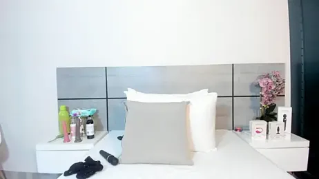 EmmaSmith2 webcam model stream image