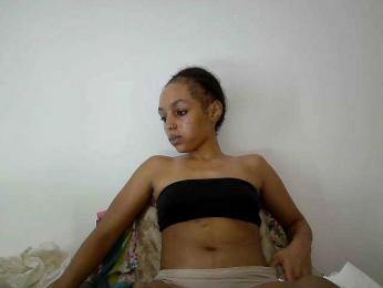 Sinfulpetite2 webcam model stream image