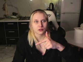 Mertyxxx webcam model stream image