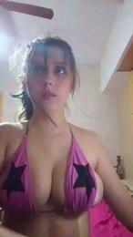 gladysjunior webcam model stream image