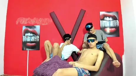 AVENGER_BOYS2026 webcam model stream image