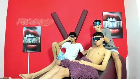 AVENGER_BOYS2026 webcam model stream image