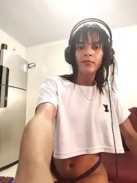 TatyanyBoudellayre webcam stripchat model stream image