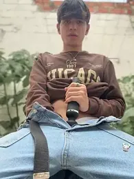 Naim_TheKing webcam model stream image