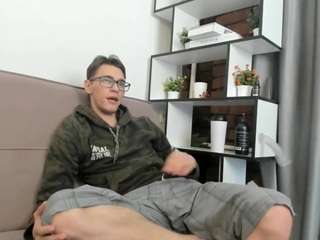 mistralcrush webcam model stream image