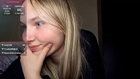 KarinRobertson webcam model stream image