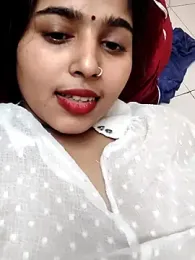 Cute-Simmi69 webcam stripchat model stream image